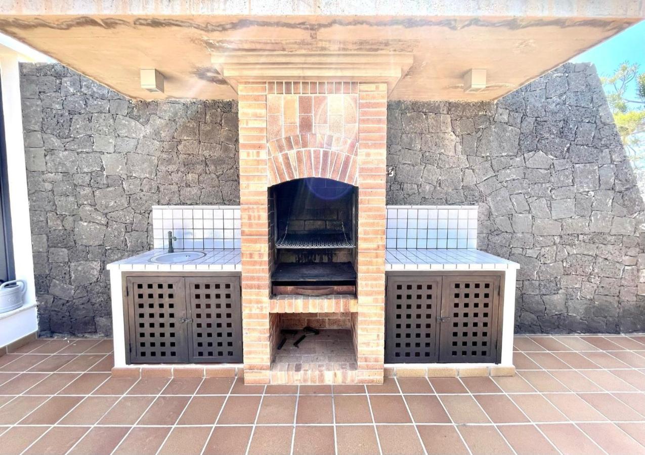 Villas Mamma Mia Pool Heat Private & Jacuzzi Плая Бланка Екстериор снимка